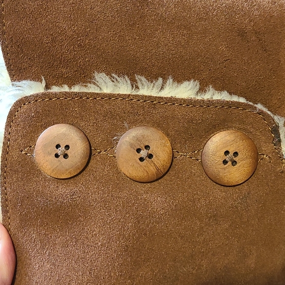 Ugg like boots - Picture 3 of 4